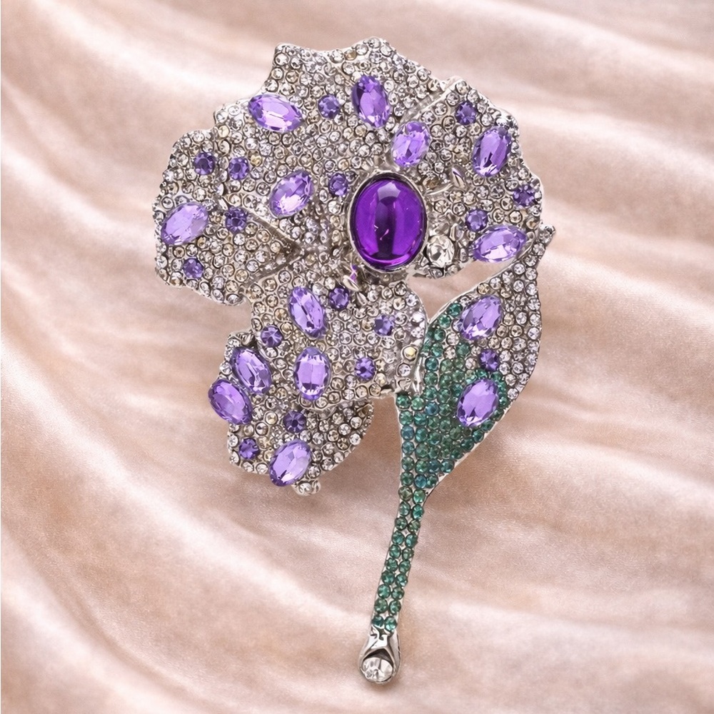 Lavender & Amethyst Crystal Flower Brooch – Statement Jewelry